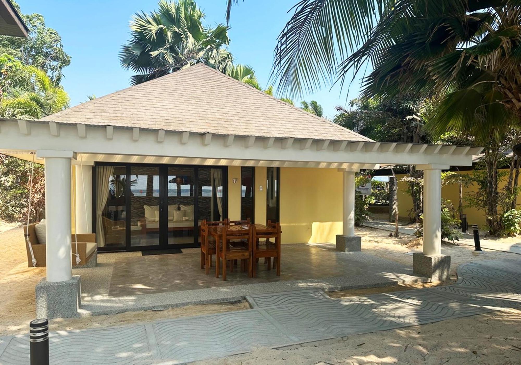 Puerto Del Sol Beach Resort And Hotel Club Bolinao Pangasinan Kültér fotó