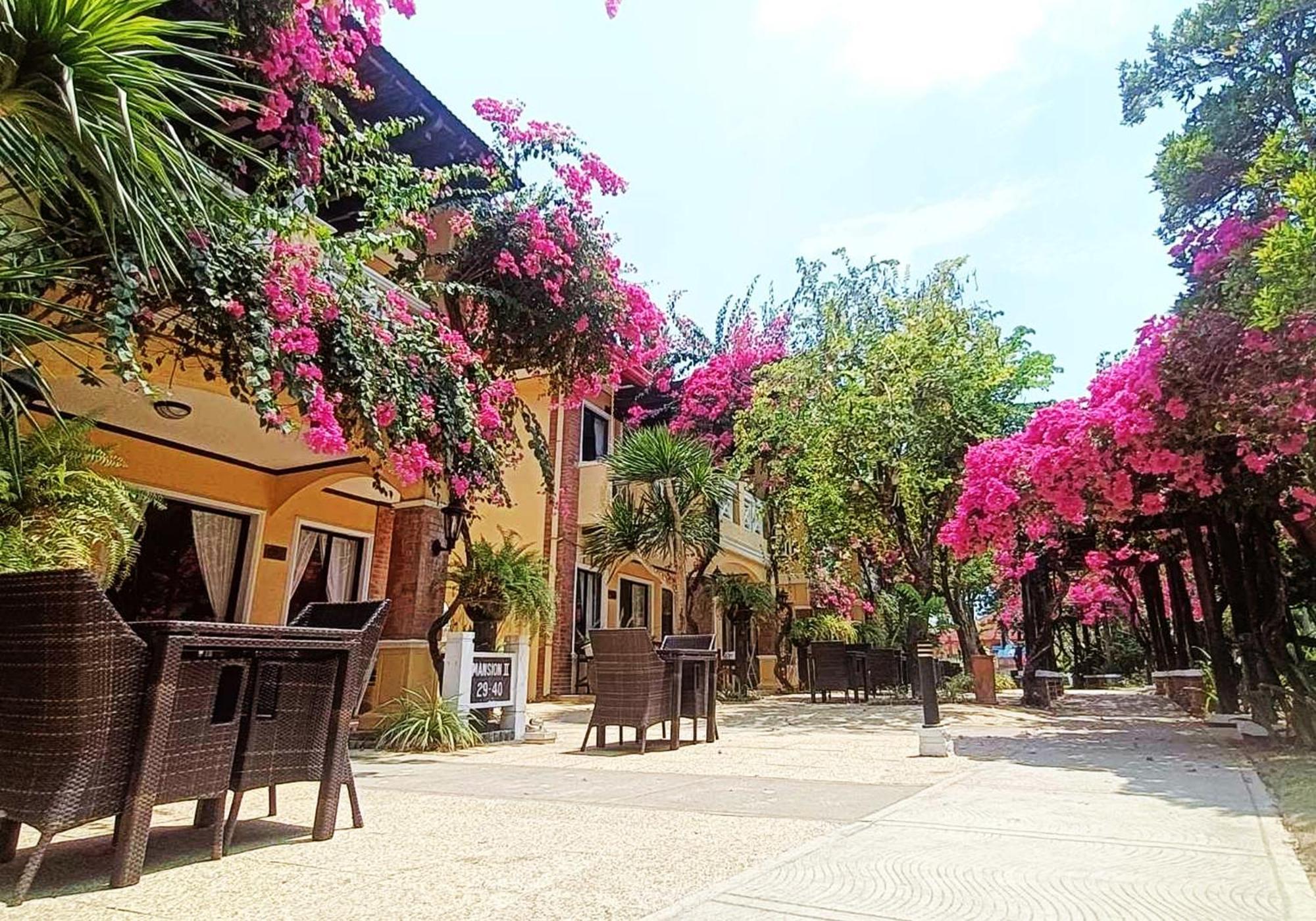 Puerto Del Sol Beach Resort And Hotel Club Bolinao Pangasinan Kültér fotó