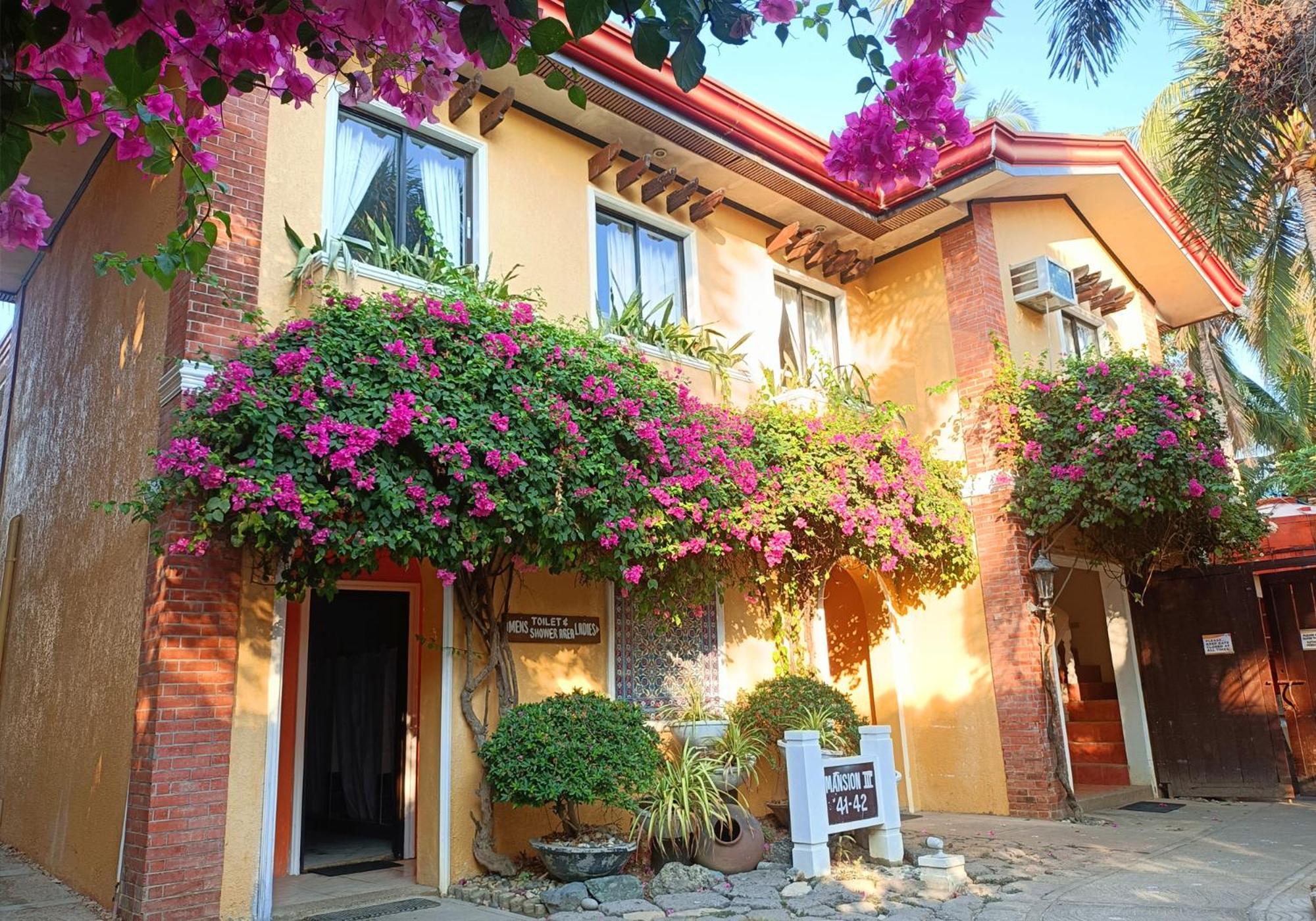 Puerto Del Sol Beach Resort And Hotel Club Bolinao Pangasinan Kültér fotó
