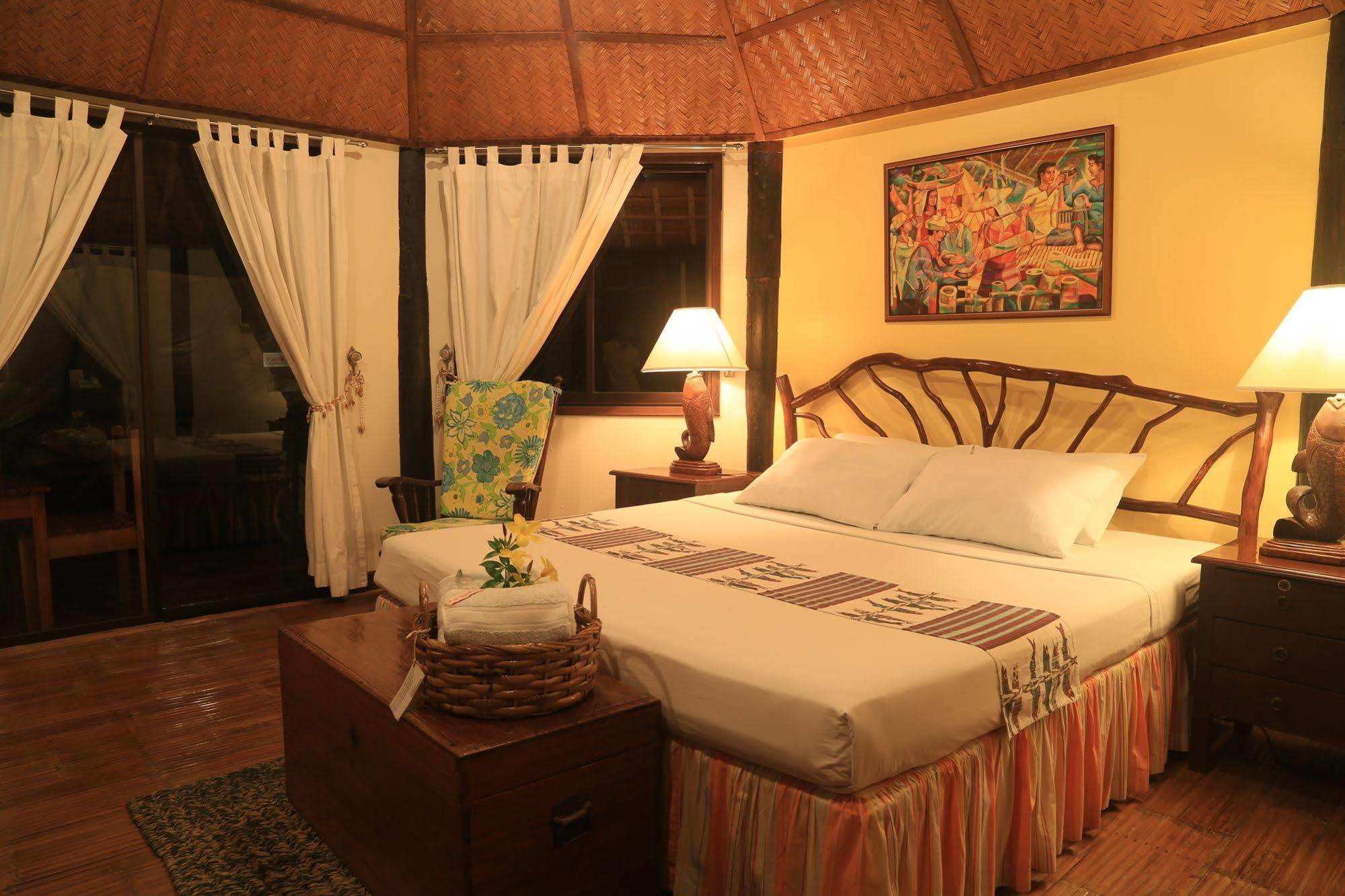 Puerto Del Sol Beach Resort And Hotel Club Bolinao Pangasinan Kültér fotó
