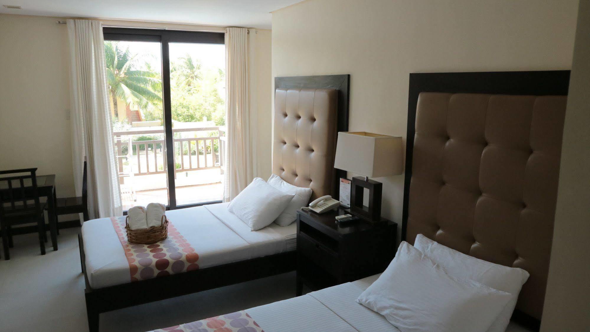 Puerto Del Sol Beach Resort And Hotel Club Bolinao Pangasinan Kültér fotó